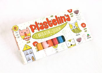 Plastelina z brokatem w opakowaniu 12 kolorów