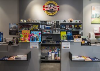 Z ziemi czeskiej do Polski – rozmowa z Anetą Woźną, kierownikiem sklepu firmowego Koh-I-Noor, oraz Joanną Lipsą, specjalistą ds. marketingu