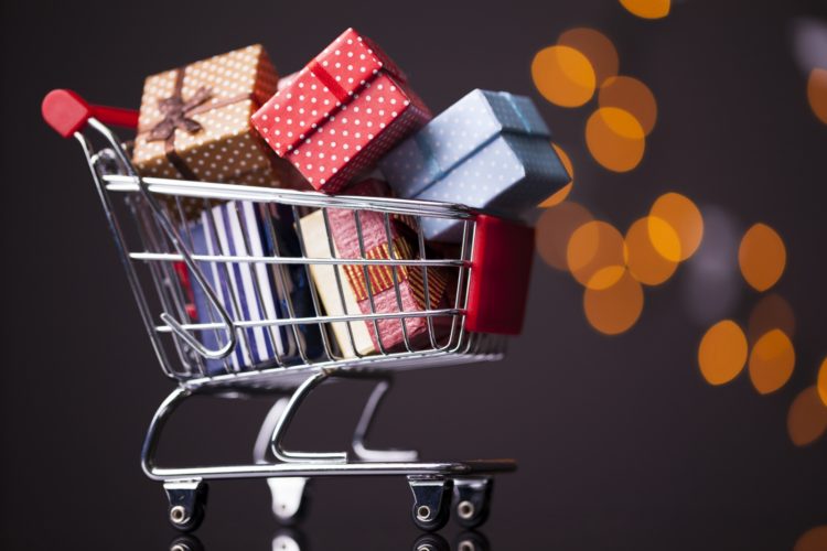 Na prezenty z okazji Dnia Matki wydamy przynajmniej 750 milionów zł