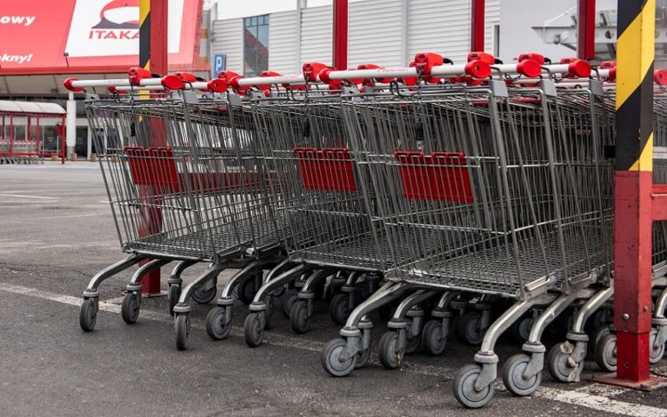 Monitoring 2 tyg. „kwarantanny”: Ruch w placówkach handlowych zmniejszył się nawet o połowę