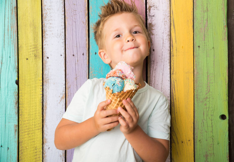 Dzień Dziecka 2020: Jakich prezentów dzieci pragną najbardziej? Radość dzieci kontra wybory rodziców