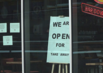 Większość umów najmu lokali nie była przygotowana na wybuch pandemii. Najemcy mogą walczyć o obniżki czynszu w drodze negocjacji lub przed sądem