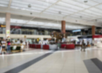 Odwiedzalność rośnie wraz z uruchamianiem pełnej oferty centrów handlowych