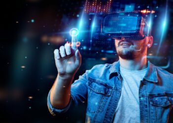 NFT, metawersum i koniec z pracą pomiędzy 9 a 17 — przewidywania dyrektorów Salesforce na rok 2022