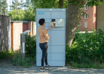 Polska krainą automatów paczkowych